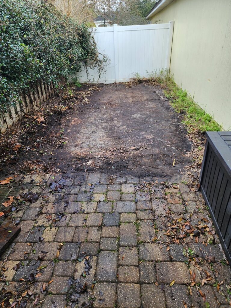 A clean and clear outdoor patio area after a junk removal service by The Mess Haul in Jacksonville, FL.